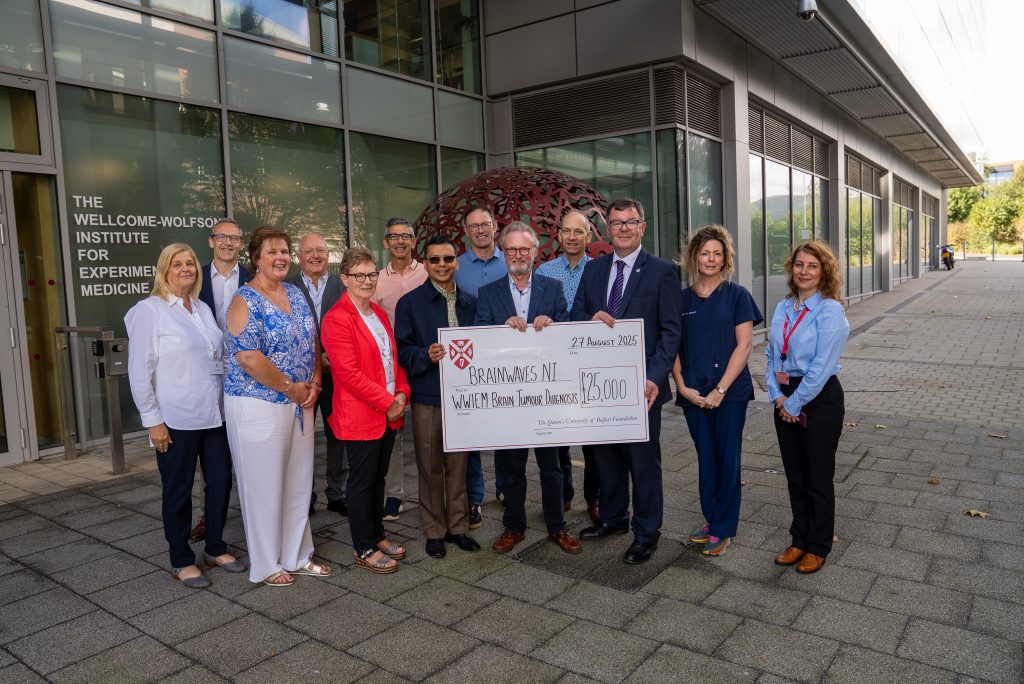 Group photo of the wider team involved in the innovative diagnostic tool research project